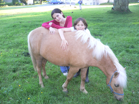 Teenagers language and riding